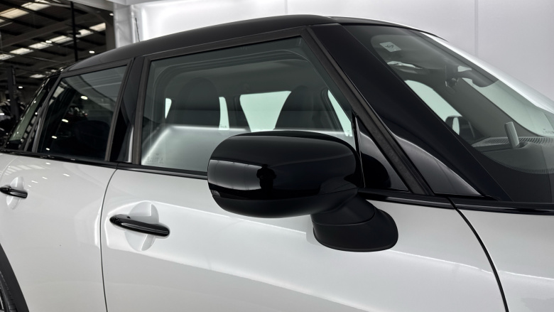 MINI Cooper 1.5 C Sport [Level 1] 3dr Auto Petrol Hatchback